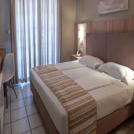 Hotel Strass Paralia Katerinis Bagian luar foto