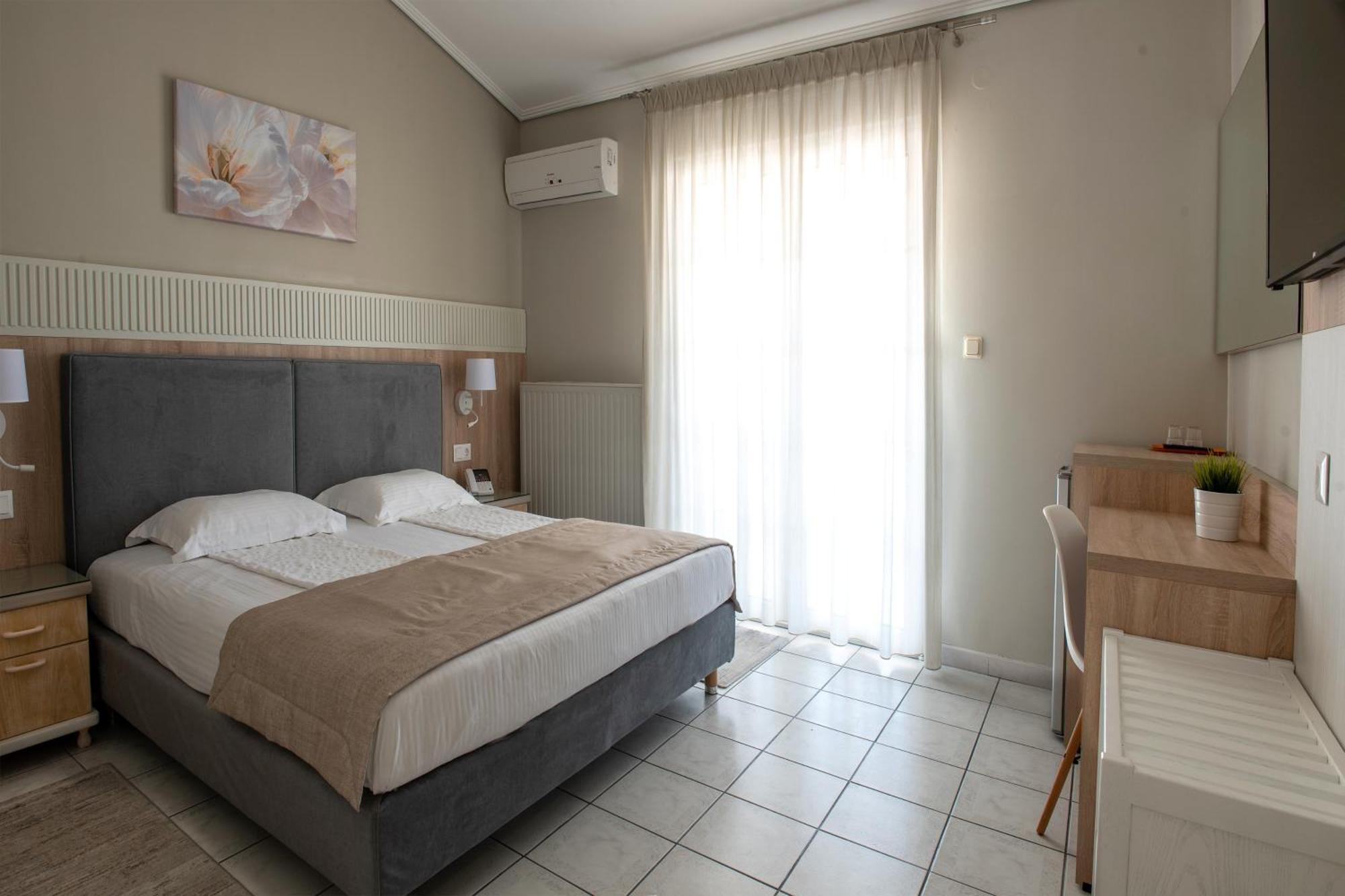Hotel Strass Paralia Katerinis Bagian luar foto
