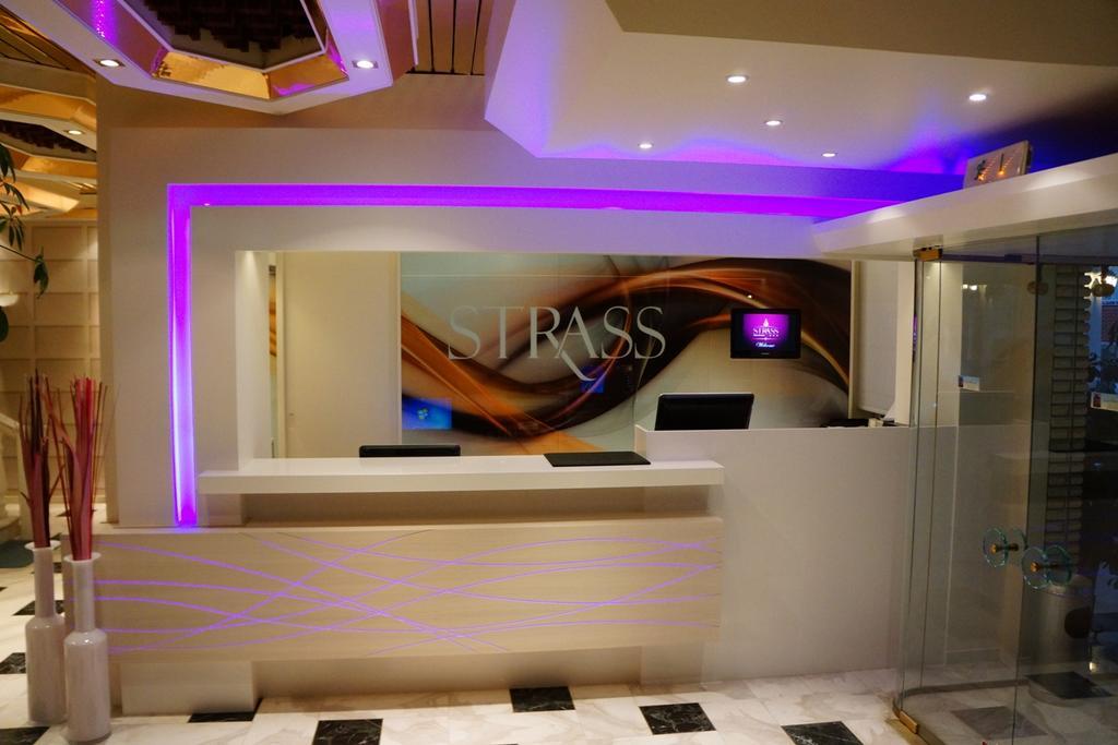 Hotel Strass Paralia Katerinis Bagian luar foto